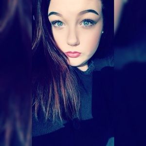 Meet your Posher, Paige